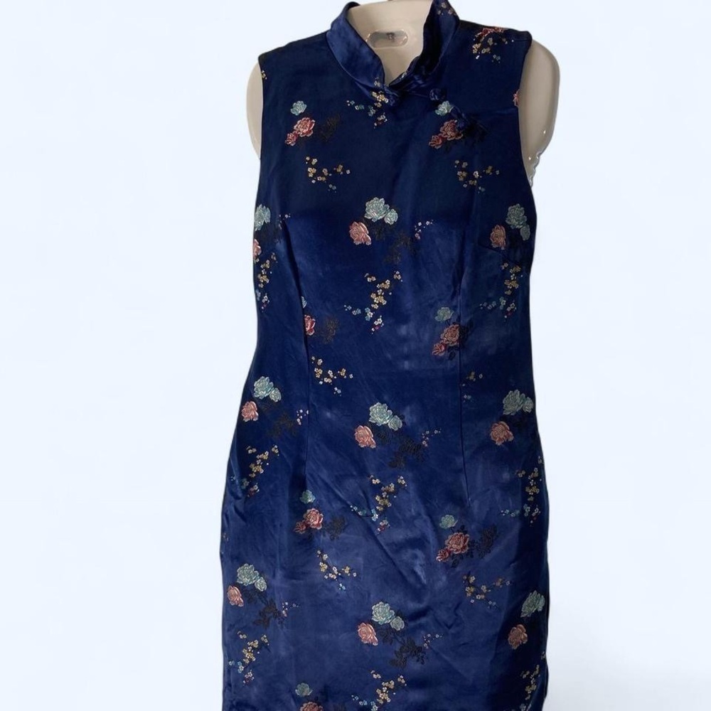 Kamisato Elegant Navy Floral Sleeveless Dress 8